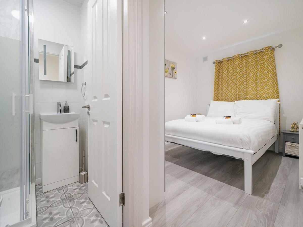 Pass The Keys - Bright & Airy 2Br 2Bath Apt In Perfect Location Belfast Exterior photo